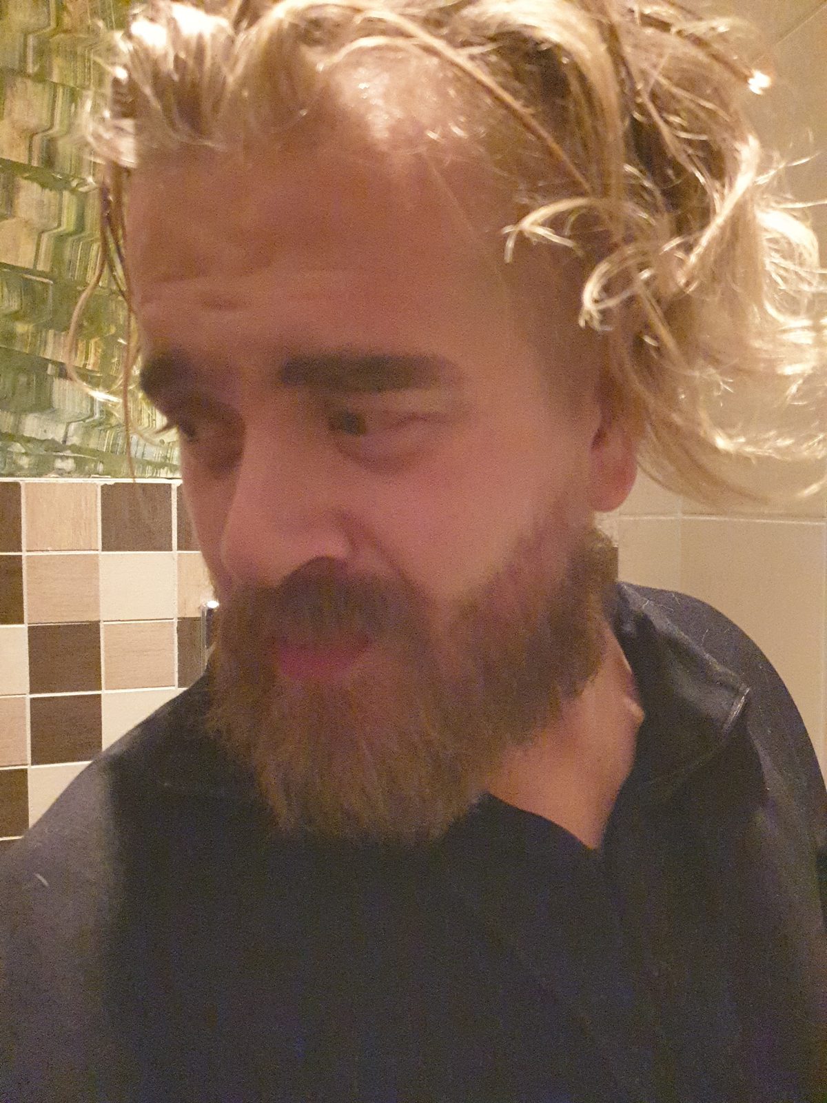 Fra samme planet er vi garantert ikke.